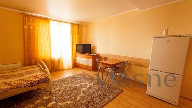 1 Bedroom clean apartment, Tyumen - günlük kira için daire