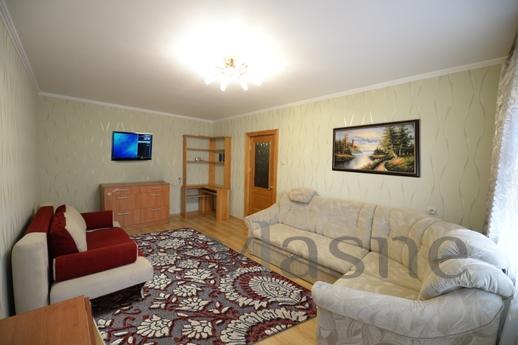 Bedroom bright apartment, Tyumen - günlük kira için daire