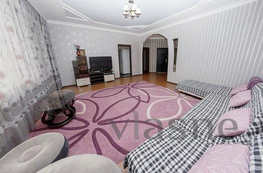 2 bedroom Housing estate Nursaya-2, Астана - квартира подобово