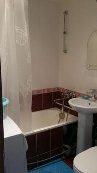 2 bedroom apartment for rent, Tyumen - günlük kira için daire