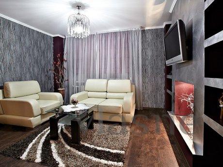Luxury Apartment for Rent, Yekaterinburg - apartment by the day