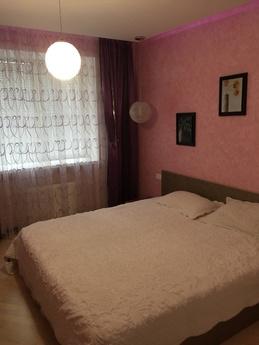 2 bedroom apartment for rent, Шимкент - квартира подобово