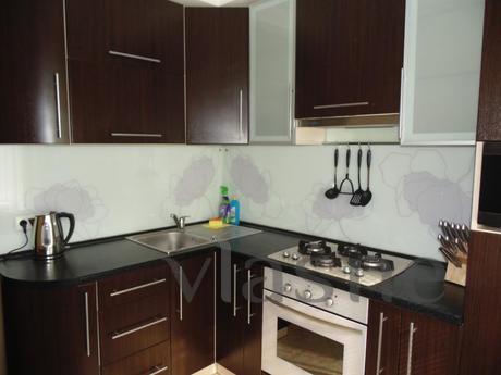 Rent daily, and hourly (50 g / h), very cozy apartment with 