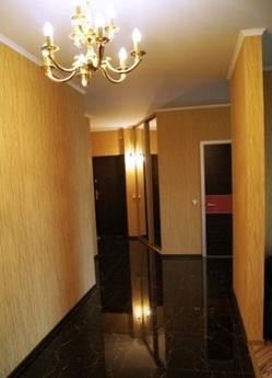Excellent 2 bedroom. Only for families!, Krasnoyarsk - günlük kira için daire