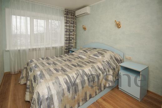 2 bedroom apartment in the center, Omsk - günlük kira için daire