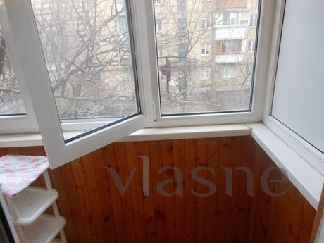1 yatak odalı kiralık daire Darnitsa, Kyiv - günlük kira için daire