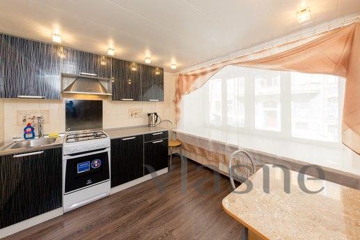 Cozy apartment near Chernyshevskaya, Санкт-Петербург - квартира подобово