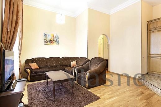 For 1-to apartment in the center of Yekaterinburg, near the 