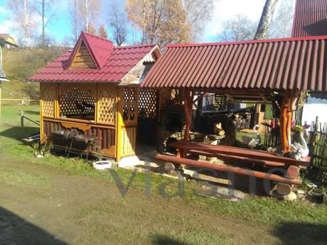 Mykulychyn 4-storey detached house of 4 rooms. Cheap rent a 