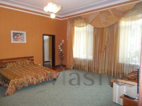 Двух комнатная квартира в самом центре Одессы 

. Общая площ