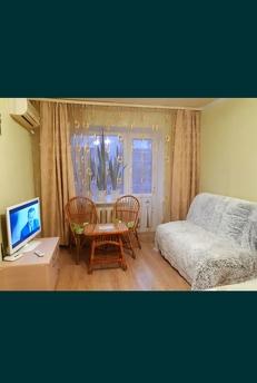 1 bedroom apartment for rent, Sloviansk - apartment by the day