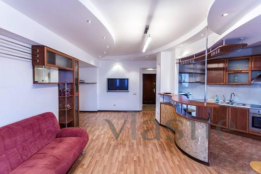 2 bedroom luxury apartment New Square, Almaty - günlük kira için daire