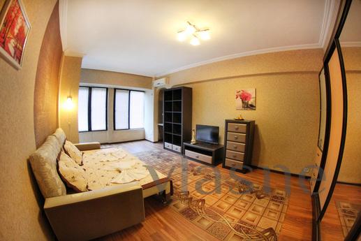 Lovely apartment on Novaya Ploschad, Almaty - apartment by the day