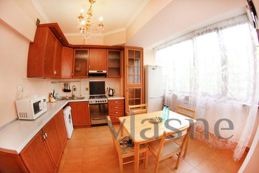 Bright apartment in the heart of Almaty, Almaty - günlük kira için daire