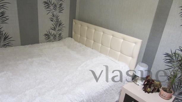 Cheap, 3-room apartment Photos real, Perm - günlük kira için daire