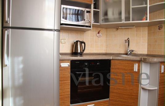 New apartments in the heart of the Dniep, Dnipro (Dnipropetrovsk) - günlük kira için daire