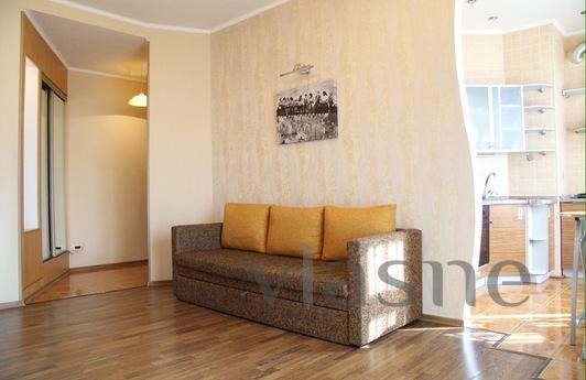 New apartments in the heart of the Dniep, Dnipro (Dnipropetrovsk) - apartment by the day