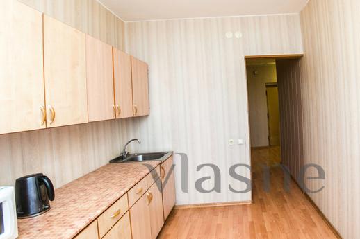 One bedroom apartment near the Promenade, Kemerovo - günlük kira için daire