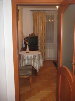 2 odalı kiralık daire, Truskavets - günlük kira için daire