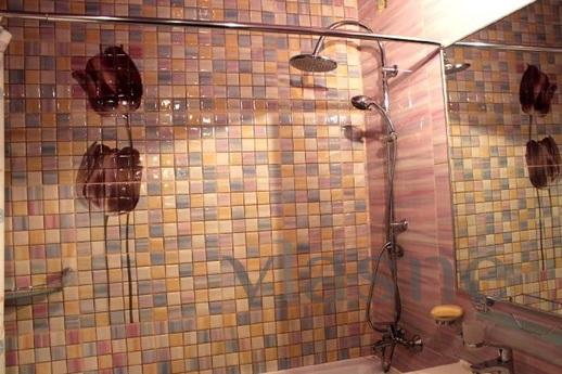 1-bedroom apartment, Tyumen - günlük kira için daire