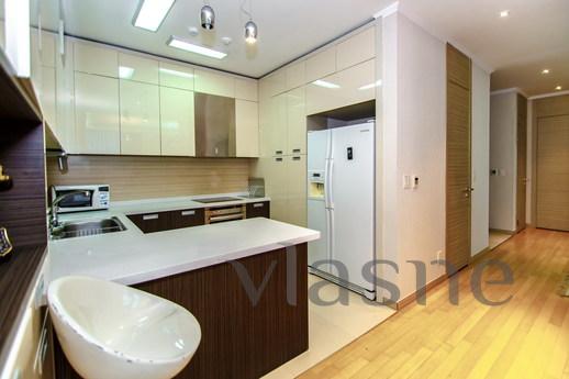 2 bedroom apartment for rent, Astana - apartment by the day