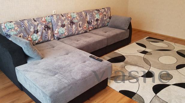 Excellent one-bedroom apartment in the c, Kemerovo - apartment by the day
