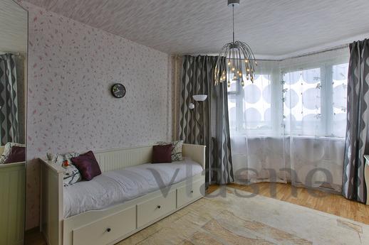 Stylish apartment with stunning views, Подольськ - квартира подобово