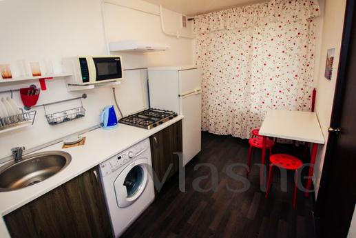 1 bedroom apartment in the center, Kemerovo - günlük kira için daire