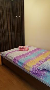 2-bedroom apartment with a good aura, Almaty - günlük kira için daire