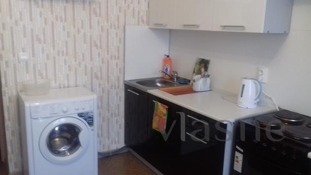 Cozy, clean and comfortable apartment, Іжевськ - квартира подобово