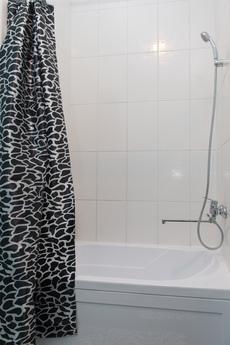 Cozy room with private bathroom, Lobnya - günlük kira için daire