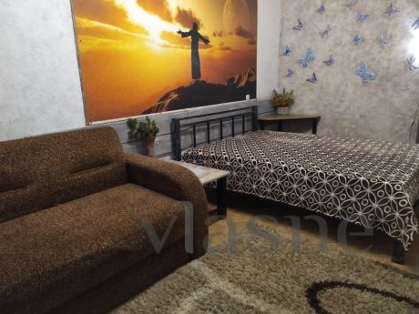 Excellent 1-room apartment LUX, the very center of Khmelnits