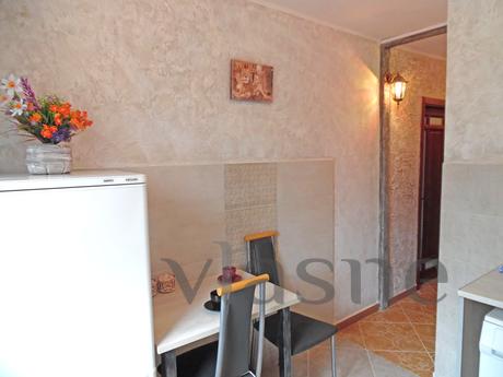 Excellent 1-room apartment LUX, the very center of Khmelnits