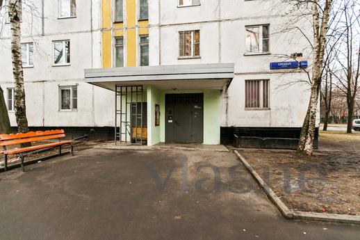 Cozy apartment near the metro, Moscow - apartment by the day