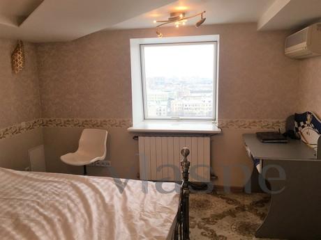 Exclusive apartment with glass roof, Moscow - günlük kira için daire