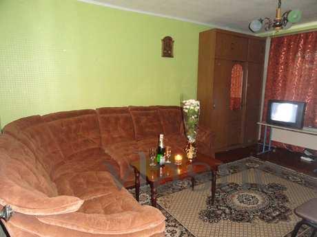 Rent 2-bedroom apartment daily, hourly, monthly. Kovalevka T