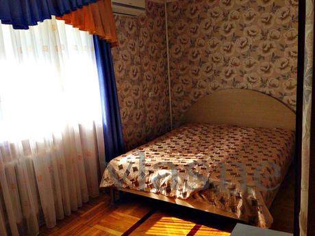 One bedroom apartment in the heart, Ростов-на-Дону - квартира подобово