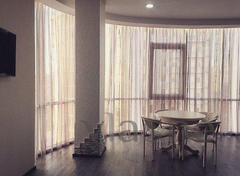 ARCADIA. The apartment with a sea view, Odessa - apartment by the day