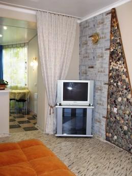 Cozy apartment with full infrastructure, Sevastopol - günlük kira için daire