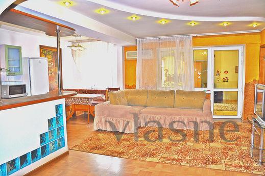 3 bedroom apartment for rent, Almaty - günlük kira için daire