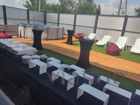 Kiev'de yüzme havuzlu bir evin günlük kirası, Kyiv - günlük kira için daire