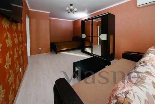 The apartment in the city center!, Orenburg - günlük kira için daire