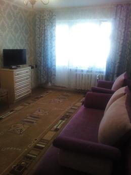 Tek yatak odalı daire gibi görünüyor, Berdiansk - günlük kira için daire