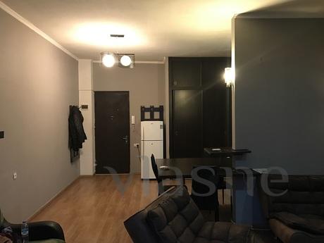 New, modern apartment in the center., Tbilisi - günlük kira için daire