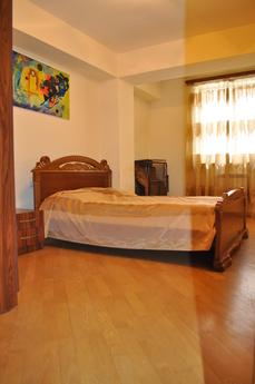 3 bedroom apartment for rent, Єреван - квартира подобово