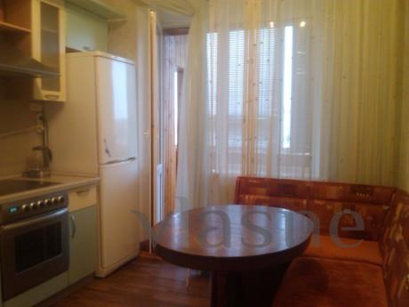 Superior Apartment, Surgut - apartment by the day