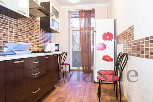 Two-bedroom, for the newcomers, Kemerovo - günlük kira için daire