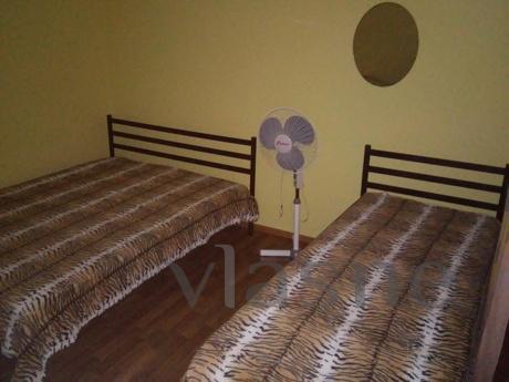 Кімнати в приватному секторі, Черноморск (Ильичевск) - квартира посуточно