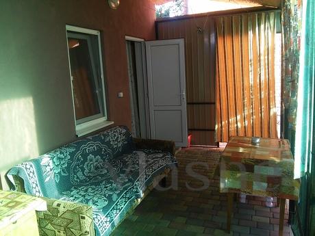 Кімнати в приватному секторі, Черноморск (Ильичевск) - квартира посуточно