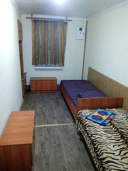 Berdyansk'da 3 yatak odalı ev, Berdiansk - günlük kira için daire